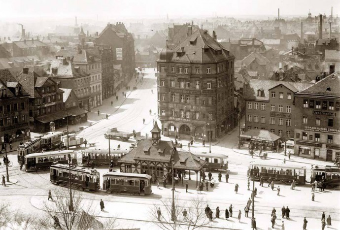 Blick vom Spittlertorturm auf den Plärrer, um 1925.