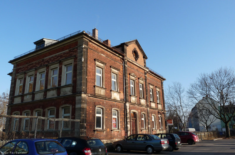 Muggenhof Schulgebäude 2